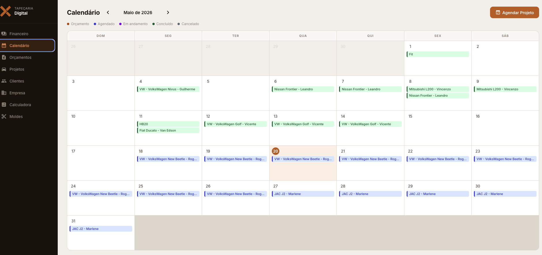 Calendário mensal de projetos